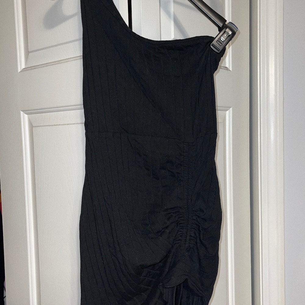 Black Ribbed One Shoulder Mini Dress